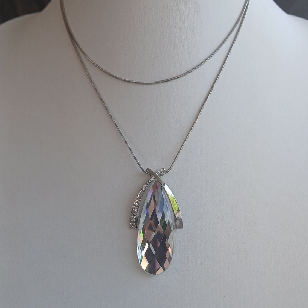 Paparazzi Silver Necklace Long with Iridescent Crystal Pendant